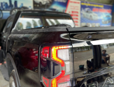 Đèn Hậu Vland: Phụ Kiện Nâng Cấp Cho Xe Của Bạn