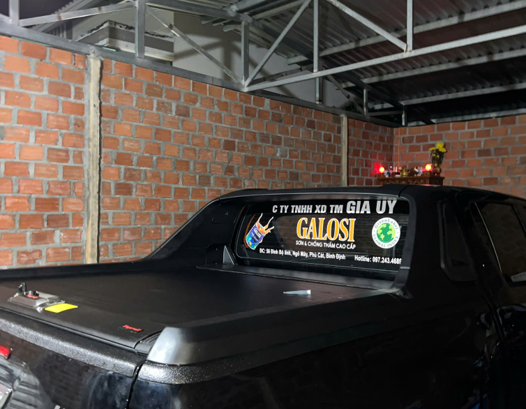 Thùng Cuộn Cơ Cho HiLux: Giải Pháp Bảo Vệ Hàng Hóa Tuyệt Vời