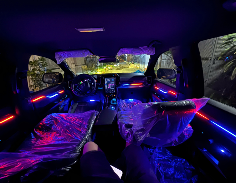 Led nội thất zin Ford