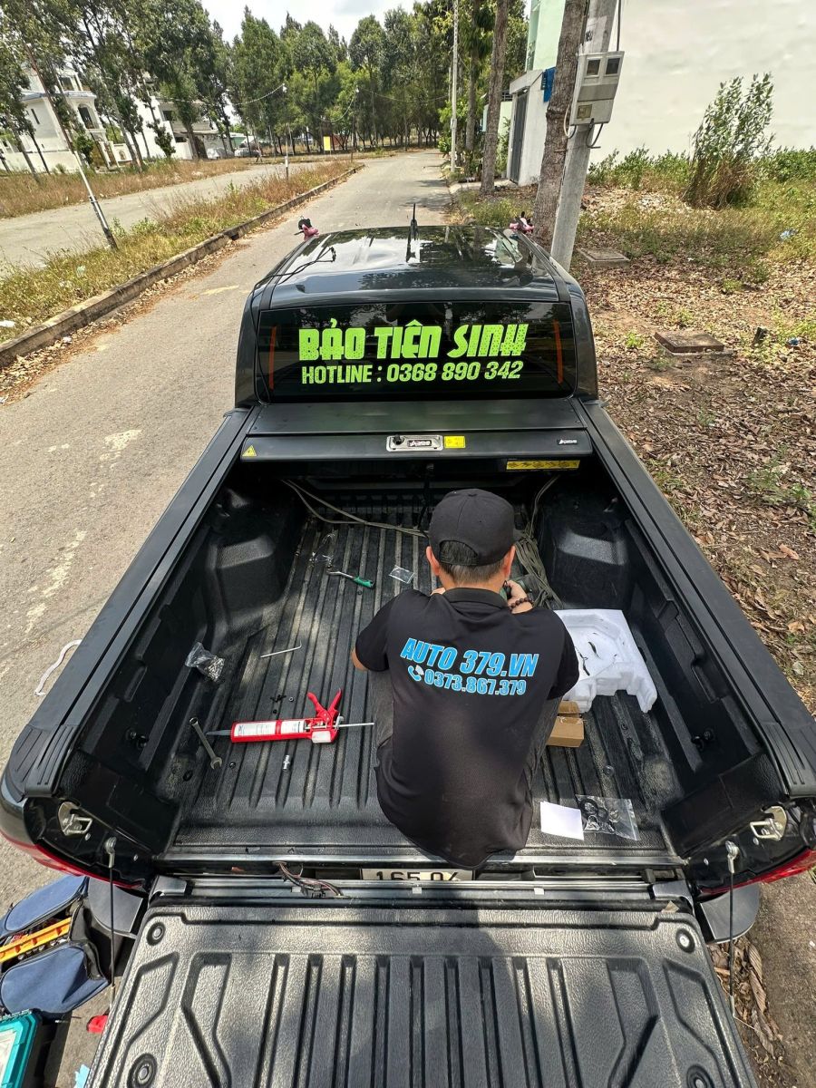 Nắp Thùng Bán Tải