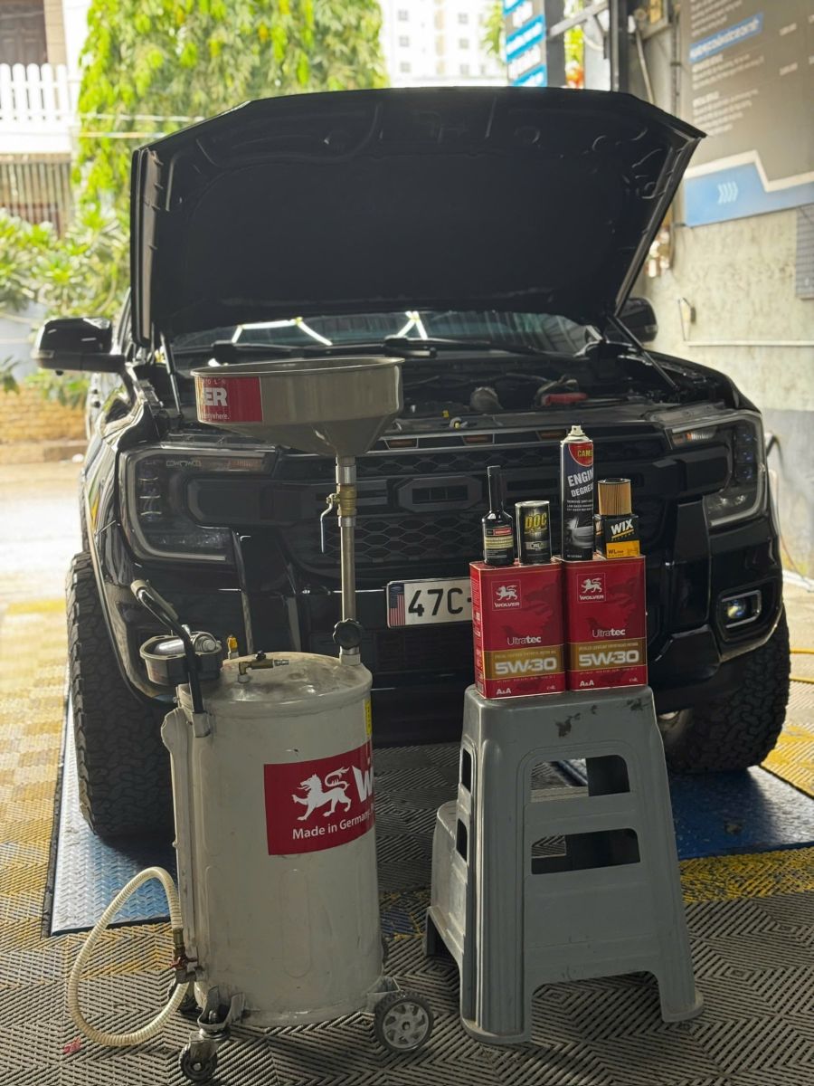 kiểm tra bảo dưỡng thay nhớt Wolver