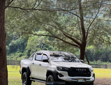 HILUX 2024 UPP BODY KIT GR NÉT CĂNG